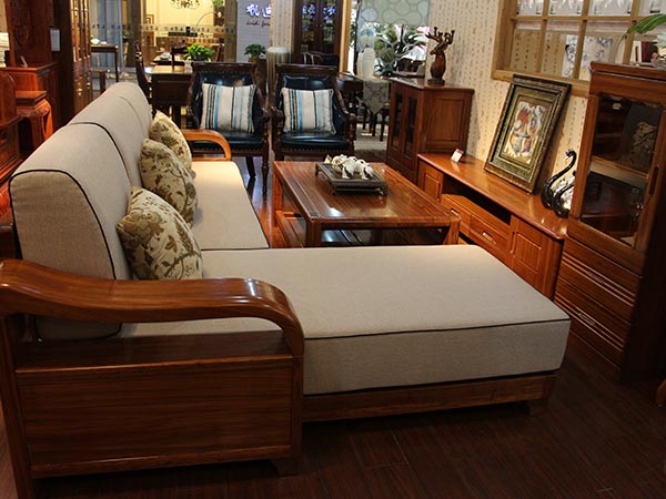 山東實(shí)木家具