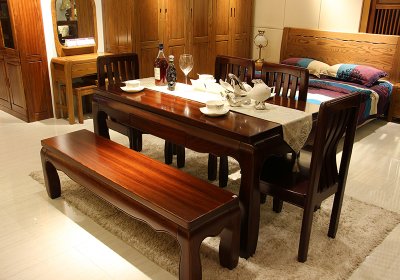 美式餐桌椅
