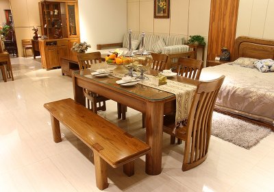 實(shí)木餐桌組合