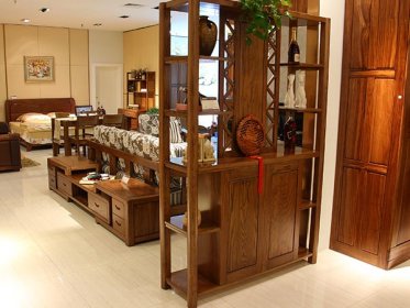 山東實(shí)木家具怎么越養(yǎng)越漂亮呢？
