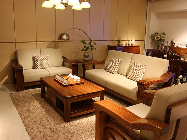 山東實(shí)木家具
