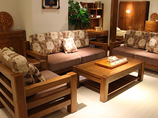 山東實(shí)木家具